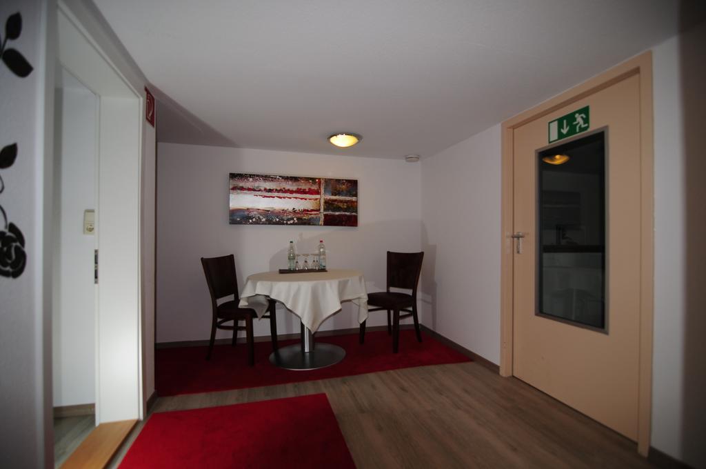 Pension Schaumburger-Hof Fischbeck Buitenkant foto